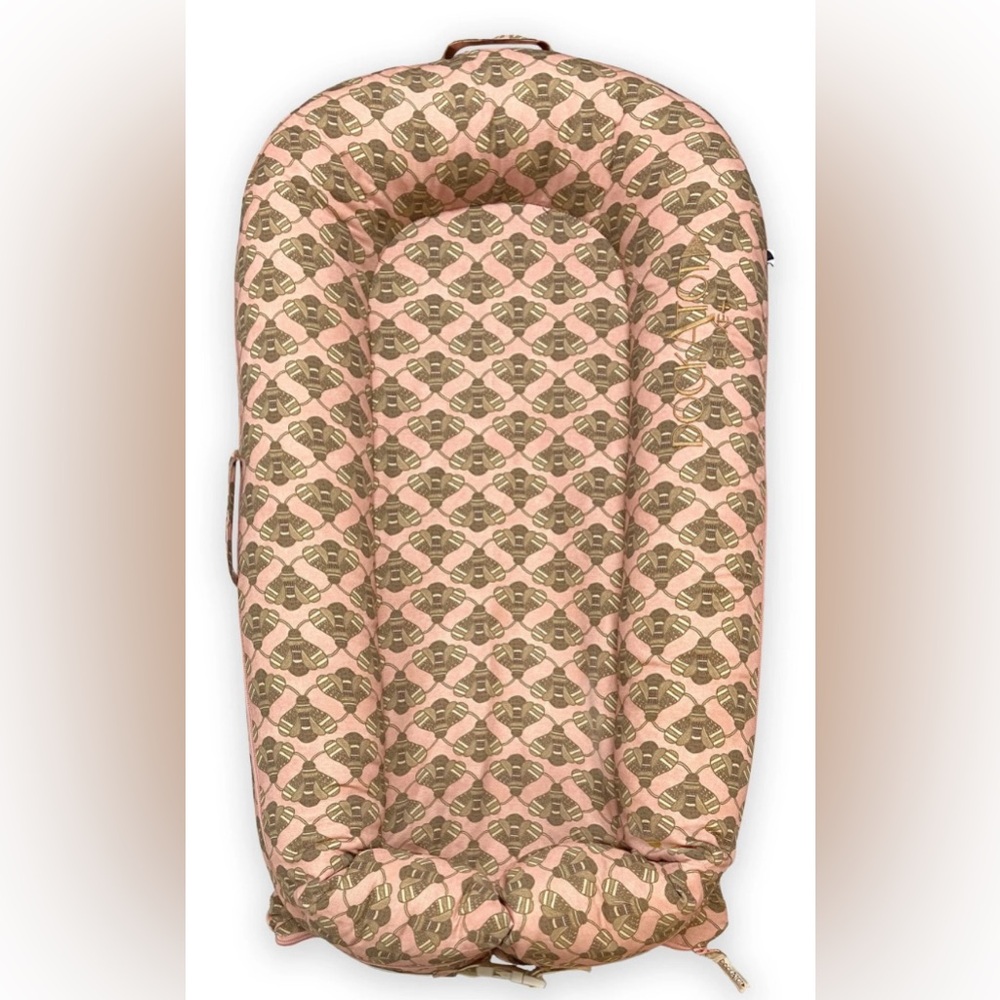 Dockatot Deluxe+ Dock Cover - Busy Bees (Cover Only)